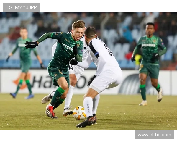 华沙与迪德朗日的精彩对决揭示足球战术与团队合作的魅力