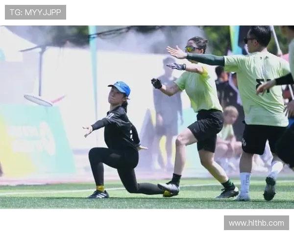 飞盘竞技的魅力与挑战:深入探讨深圳飞盘队的战术与团队协作